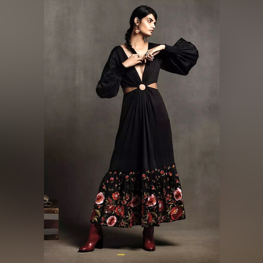 Anthropologie Geisha Designs Karolina Embroidered Dresss